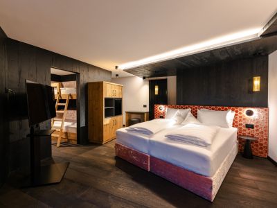 mountain_suite_gardenaccia_2.jpg
